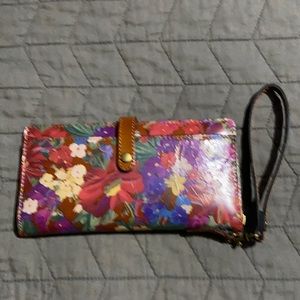 Patricia Nash wallet